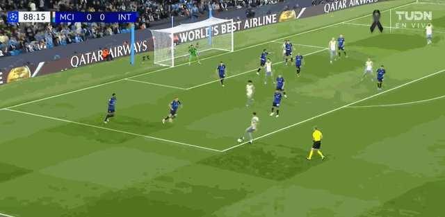 1726696040181089628.gif 京多安.gif